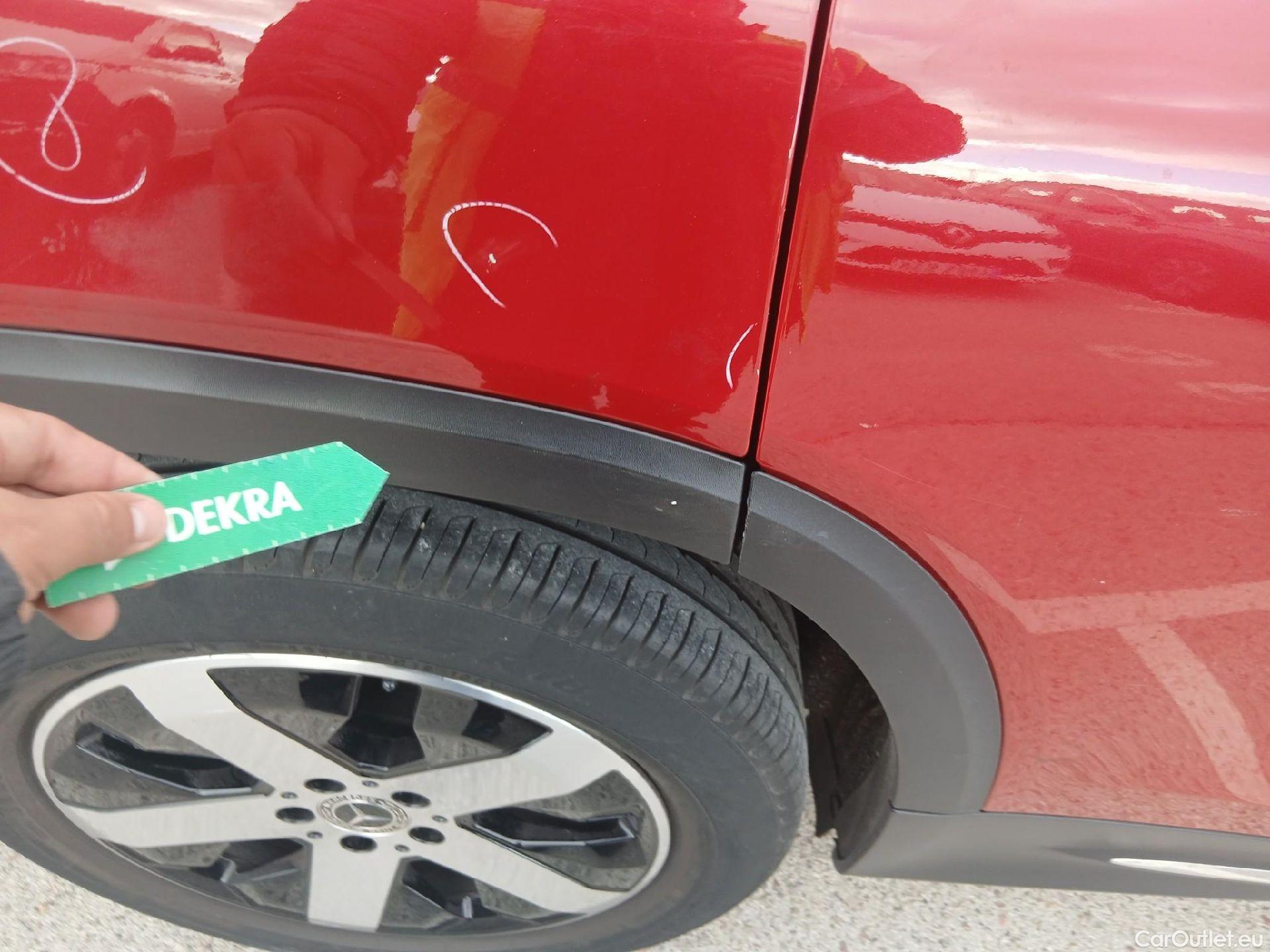  Mercedes  GLB MERCEDES-BENZ  / 2019 / 5P / todoterreno 2.0  200 D DCT 110KW (150CV) #35