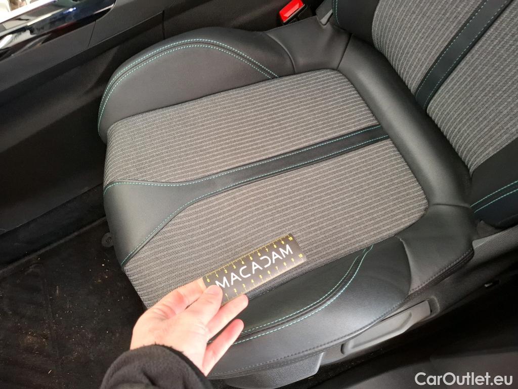  Peugeot  3008  II Allure Pack 1.2 PureTech 130CV BVA8 E6d #8