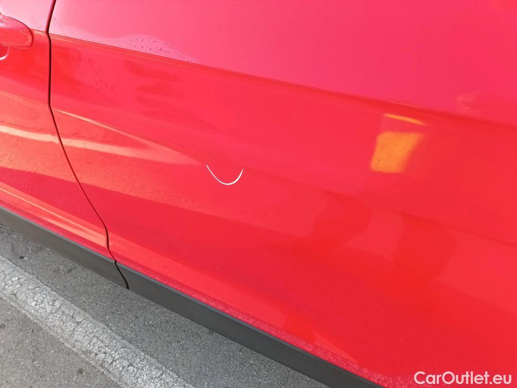  Volkswagen  T-CROSS VOLKSWAGEN  / 2018 / 5P / todoterreno Edition 1.0 TSI 70kW (95CV) #13