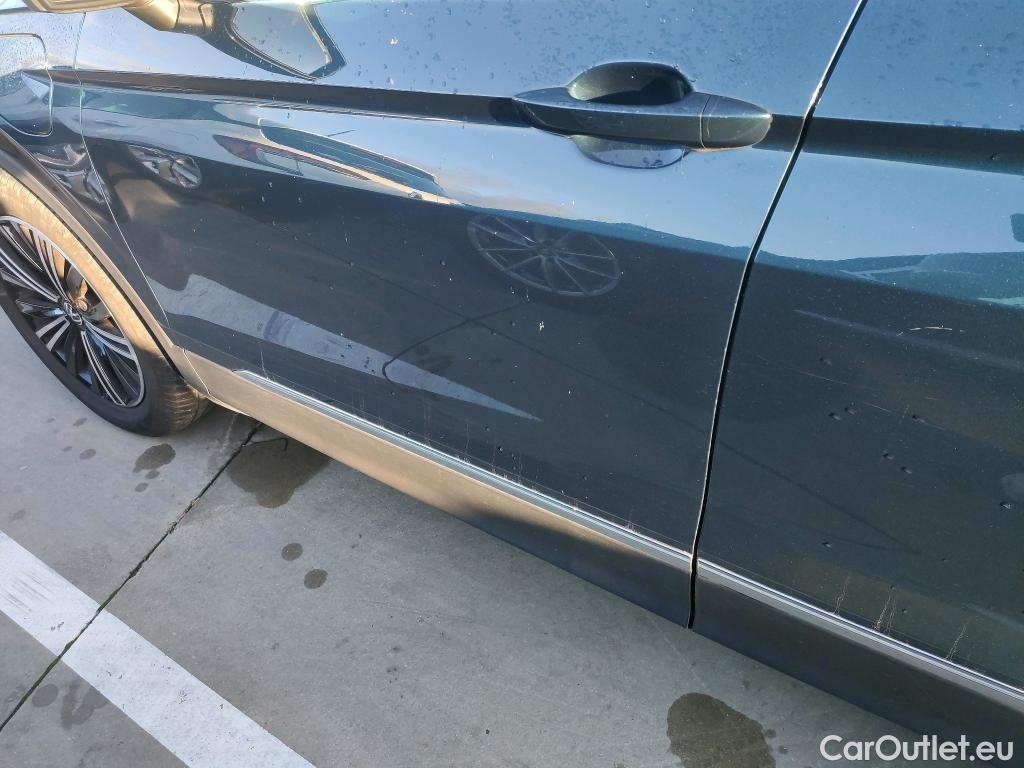  Volkswagen  Tiguan VOLKSWAGEN  / 2020 / 5P / todoterreno Life 1.4 TSI eHybrid 180kW (245CV) DSG #3