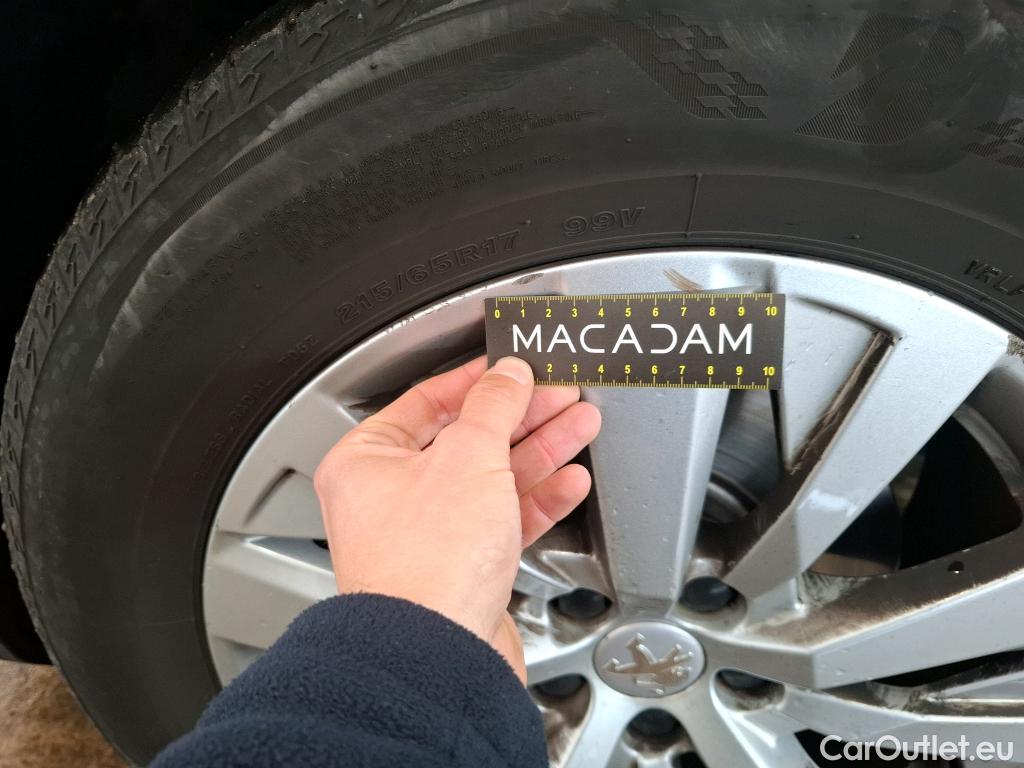  Peugeot  5008  Active Business 1.2 PureTech 130CV BVA8 E6d #17