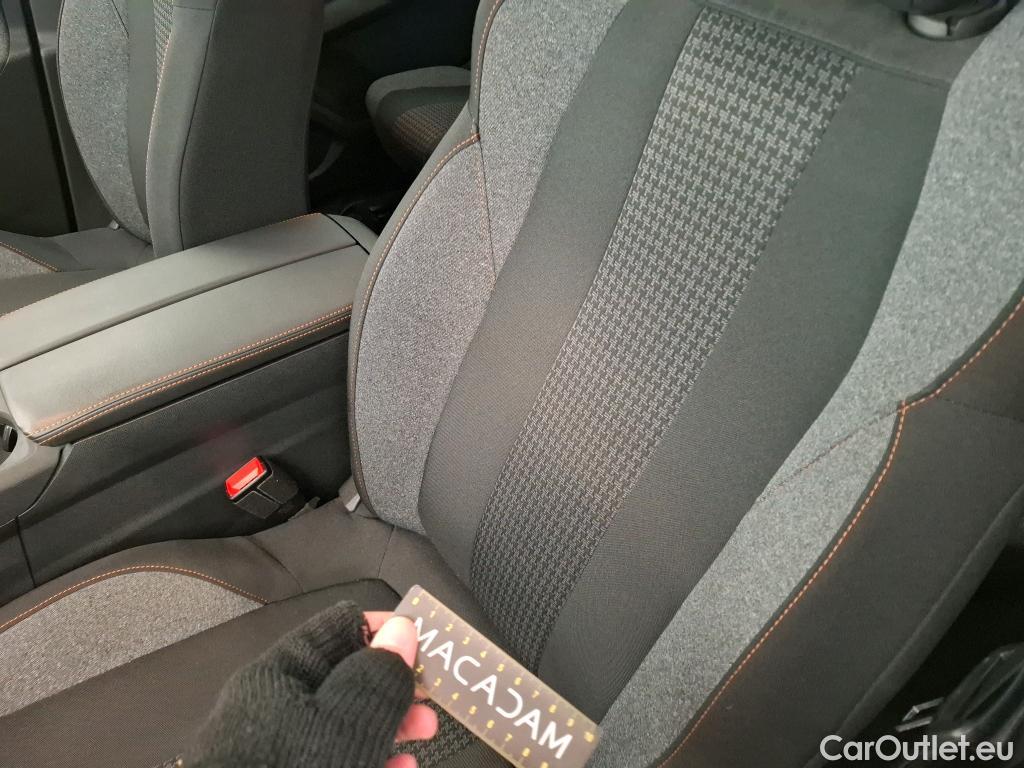  Peugeot  5008  Active Business 1.2 PureTech 130CV BVA8 E6d #14