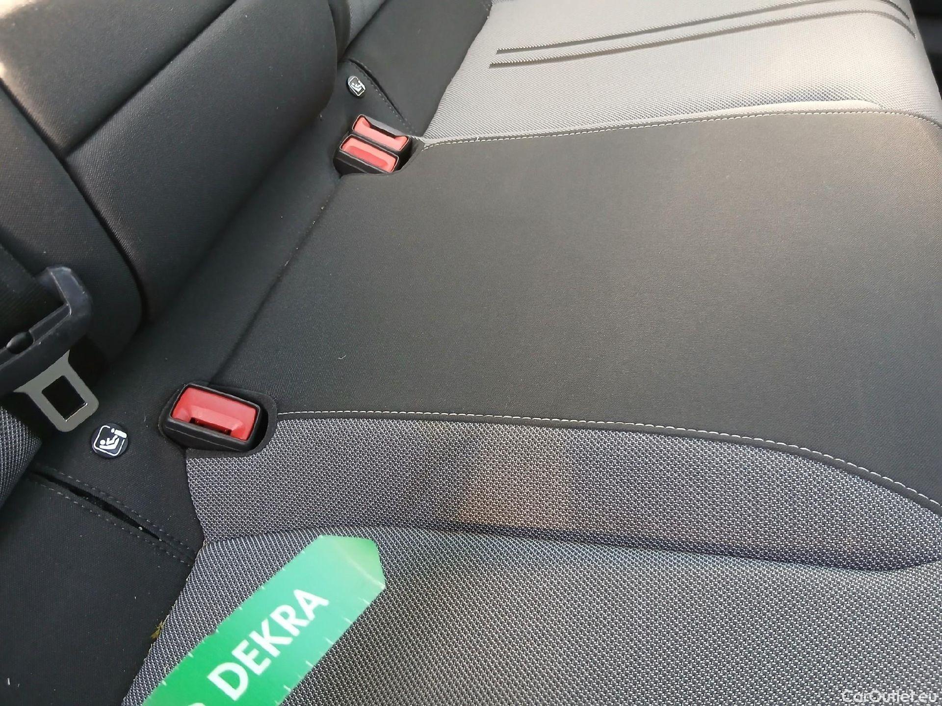  Seat  Leon SEAT Nuevo León / 2020 / 5P / familiar SP 2.0 TDI 85kW Style Go(SP) #40