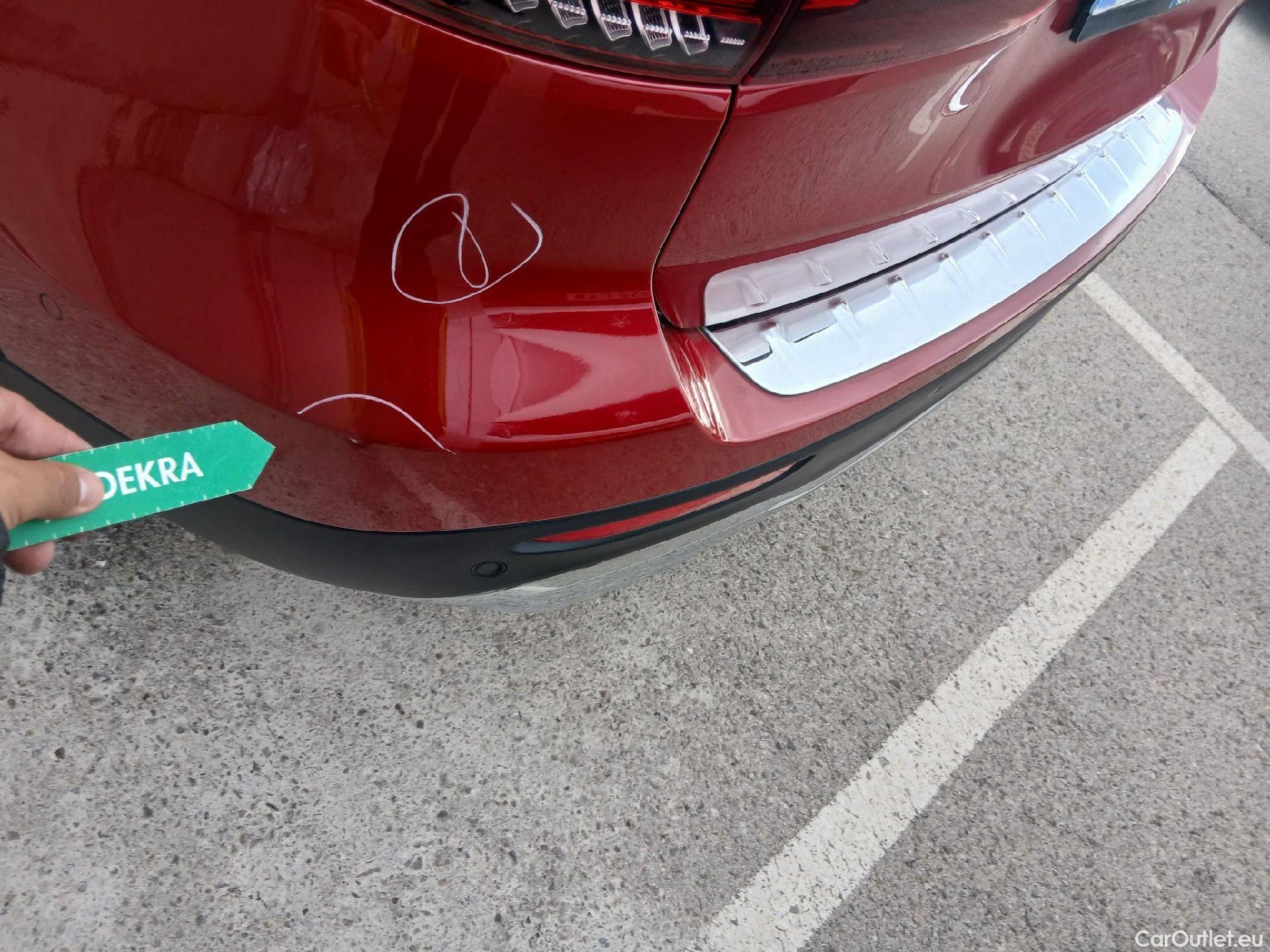  Mercedes  GLB MERCEDES-BENZ  / 2019 / 5P / todoterreno 2.0  200 D DCT 110KW (150CV) #26