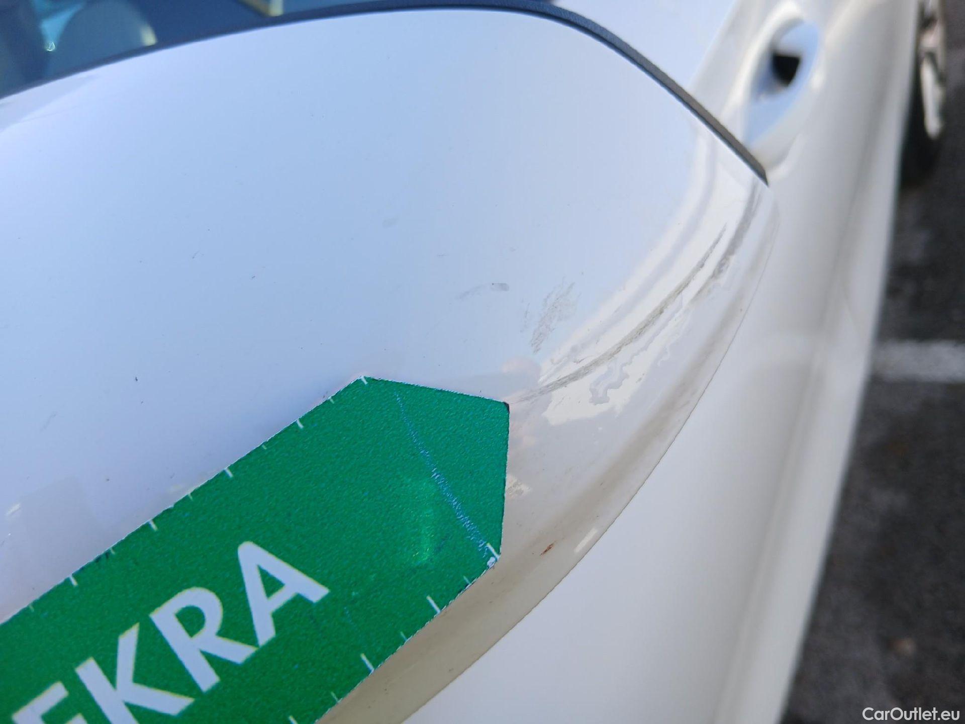  Seat  Leon SEAT Nuevo León / 2020 / 5P / familiar SP 2.0 TDI 85kW Style Go(SP) #7