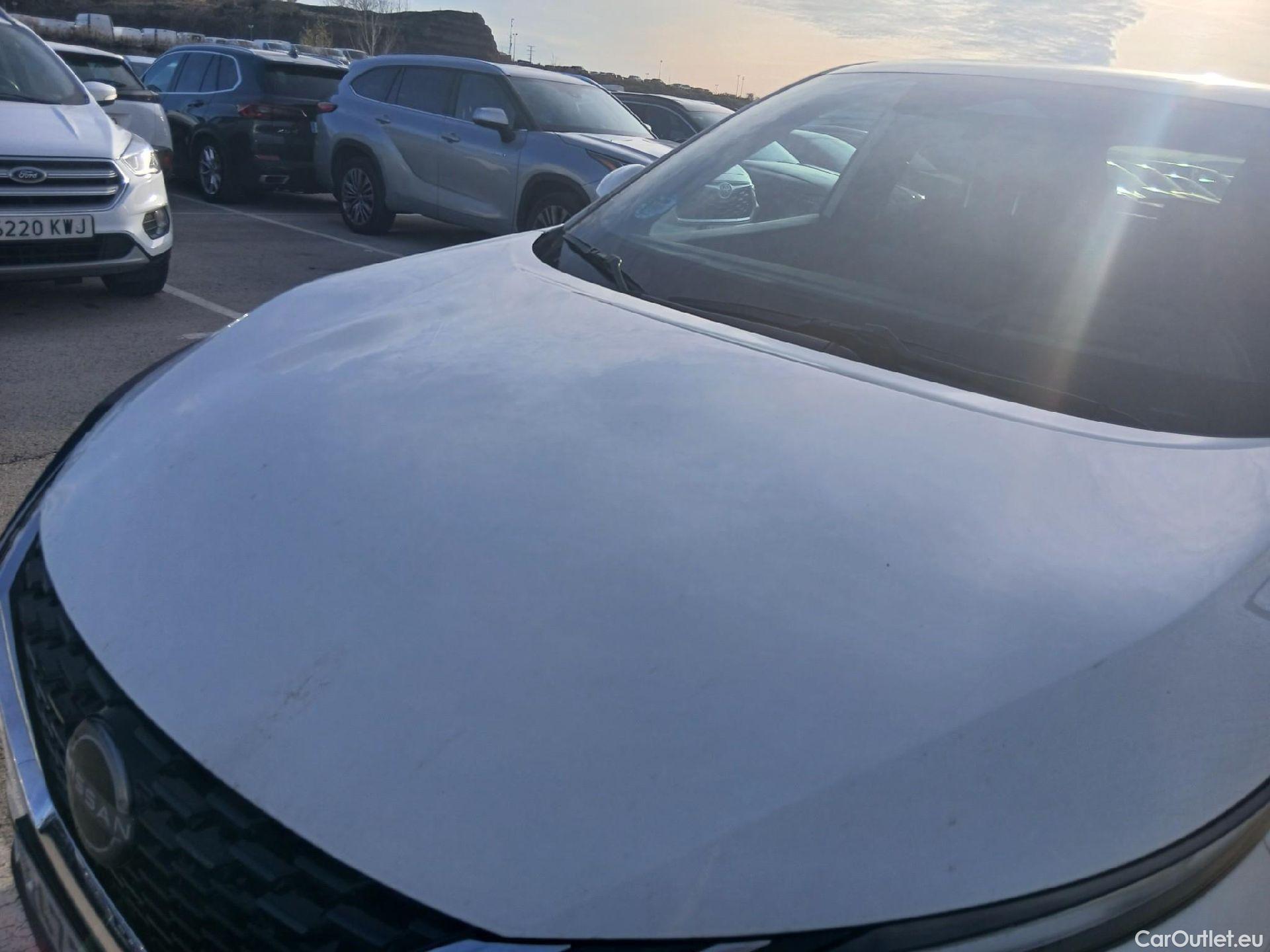  Nissan  Qashqai NISSAN  / 2021 / 5P / todoterreno DIG-T 116kW mHEV Xtronic Tekna #9