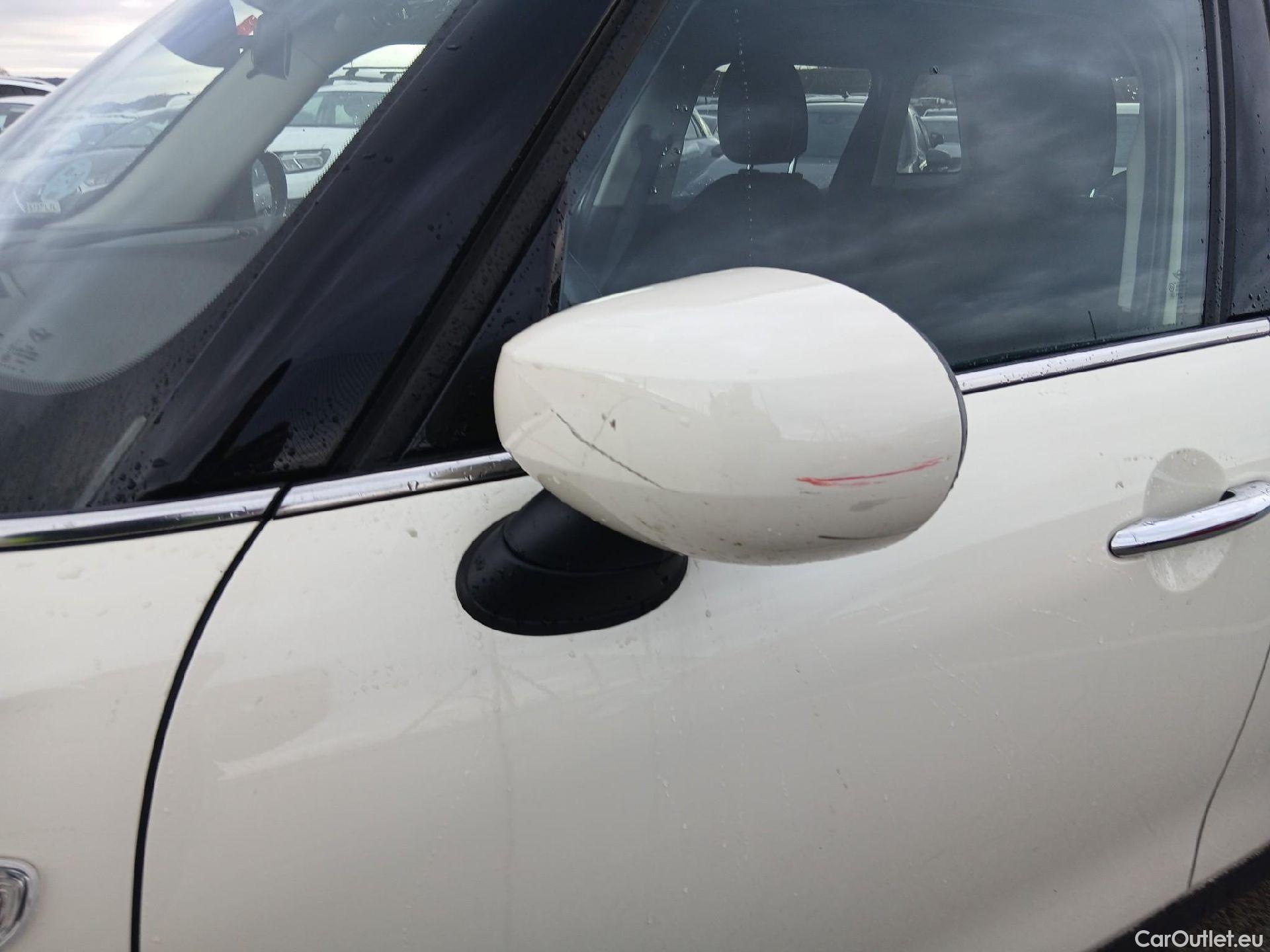  Mini  Cooper MINI MINI / 2014 / 5P / berlina con portón ONE 5 PUERTAS (CX) #12