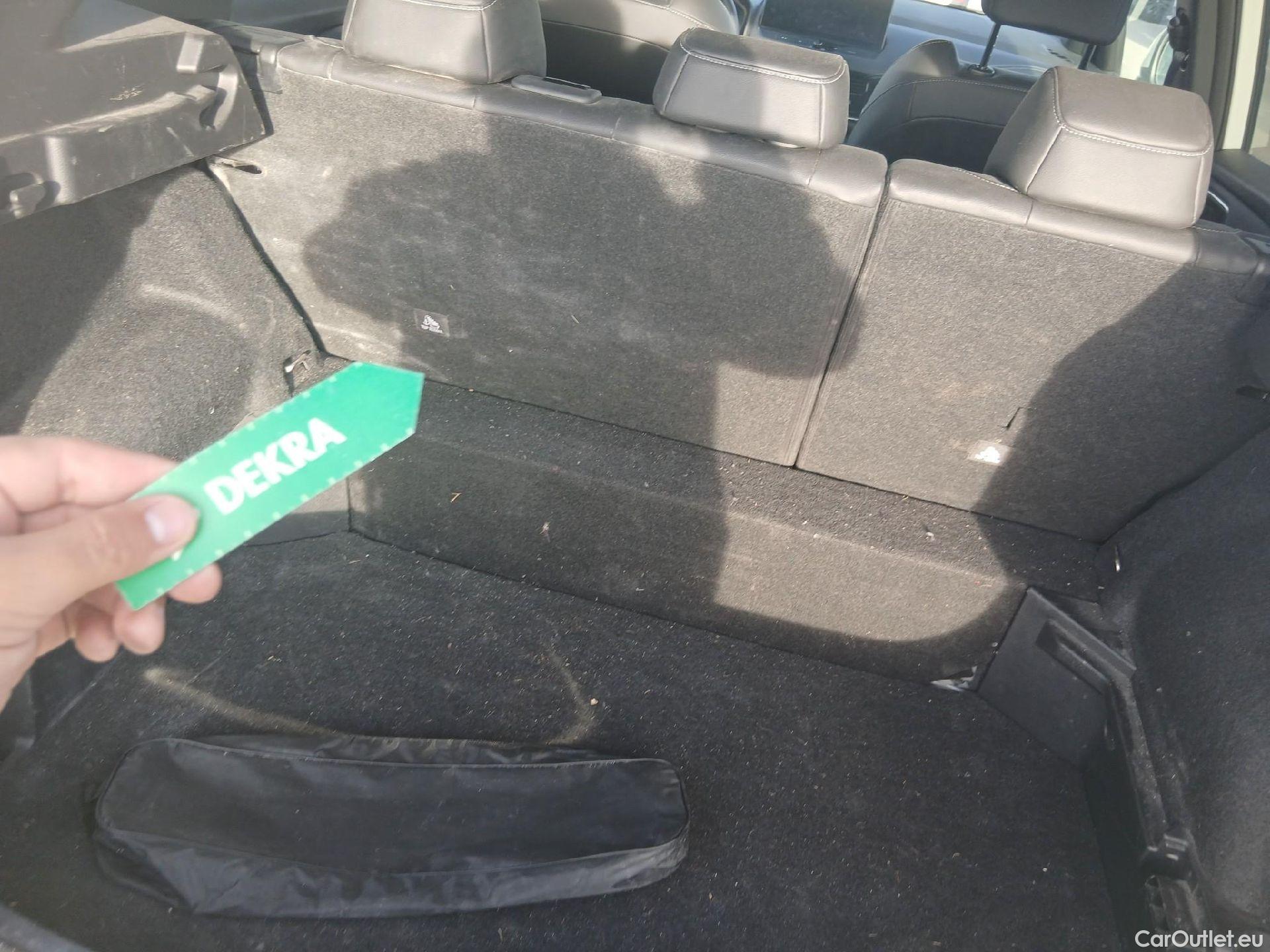  Nissan  Qashqai NISSAN  / 2021 / 5P / todoterreno DIG-T 116kW mHEV Xtronic Tekna #2