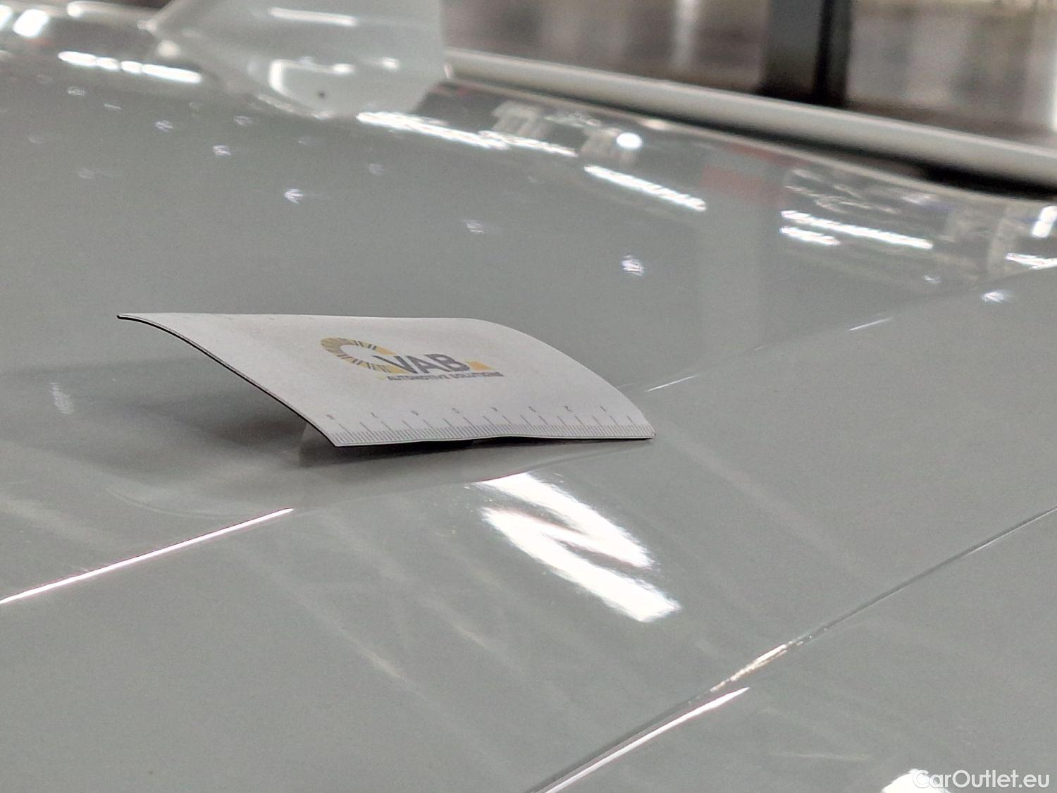  Citroen  C5 Citroën,  X '21 PHEV, Citroën  X Hybrid 225 e-EAT8 Shine Pack 5d #25