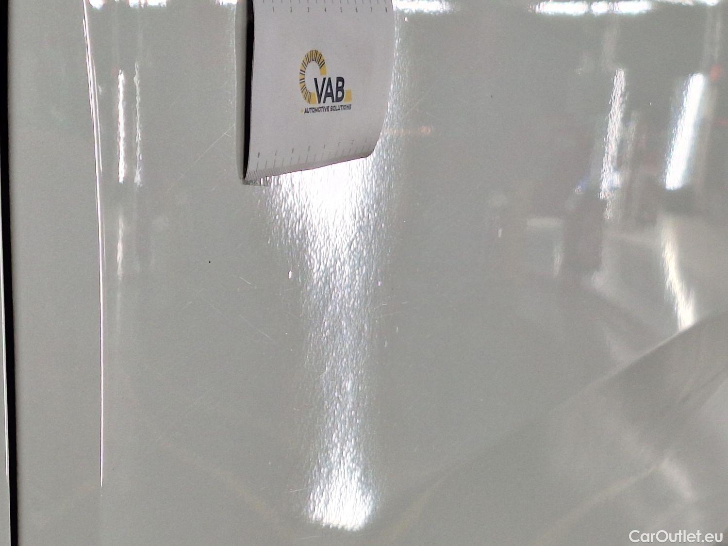  Citroen  C5 Citroën,  X '21 PHEV, Citroën  X Hybrid 225 e-EAT8 Shine Pack 5d #17