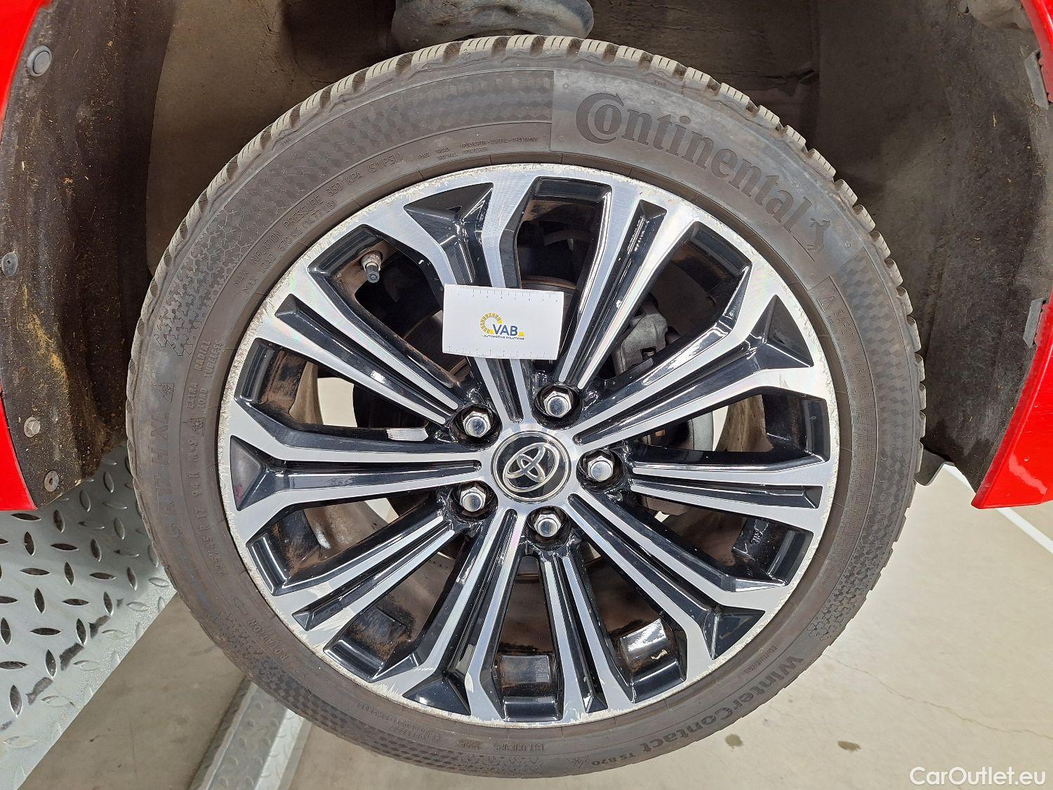  Toyota  Corolla Toyota,  TS '19, Toyota  Touring Sports 1.8 Hybrid Premium e #21