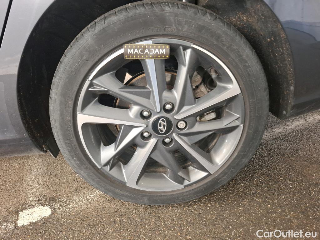  Hyundai  i30 HYUNDAI  Sport Wagon  2020  5P Break 10 TGDI 120 MHEV IMT CREATIVE SW #1