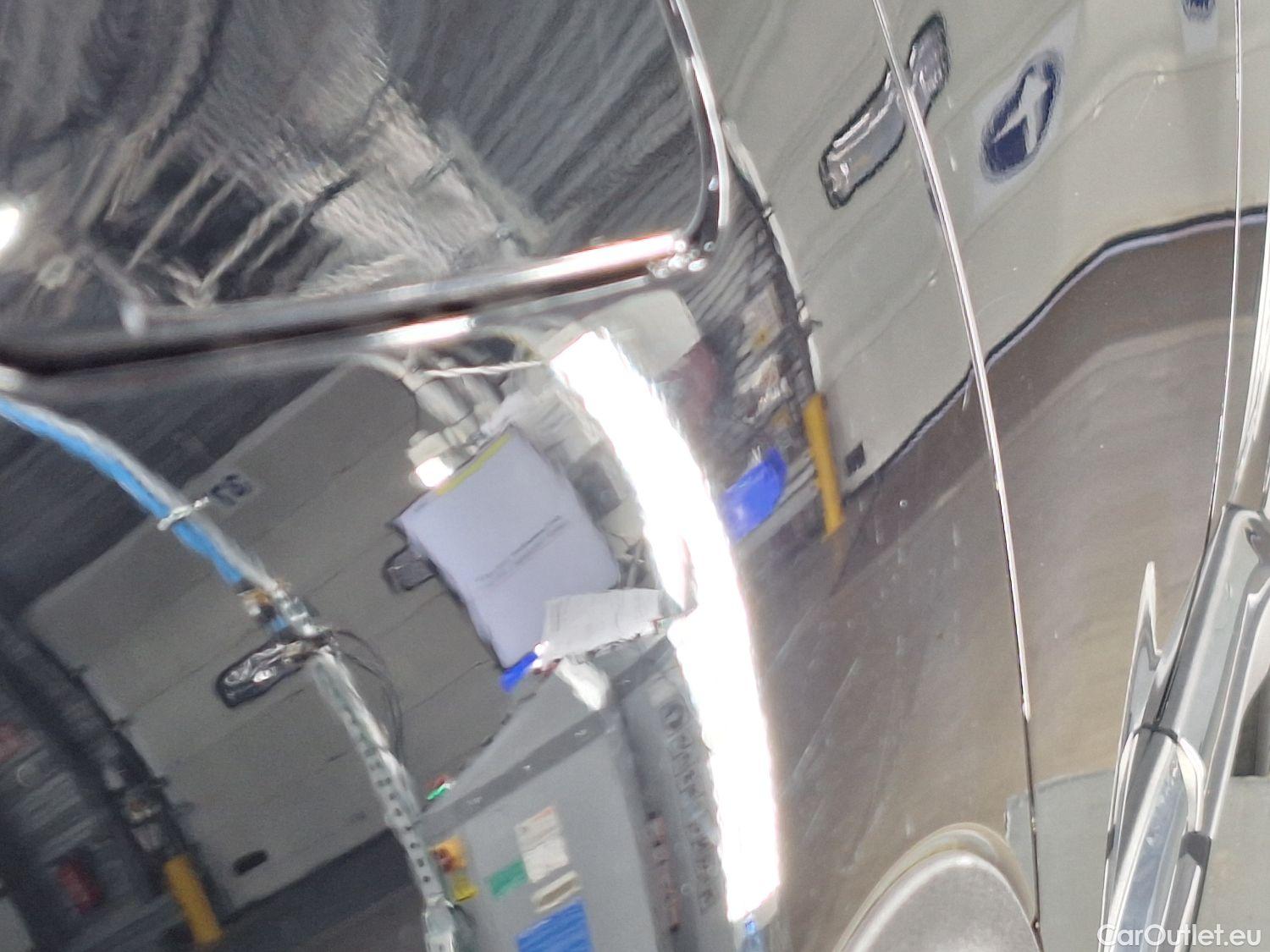  Peugeot  5008 Peugeot,  '16, Peugeot  1.2 PureTech 96kW S&S EAT8 Crossway 7pl #25