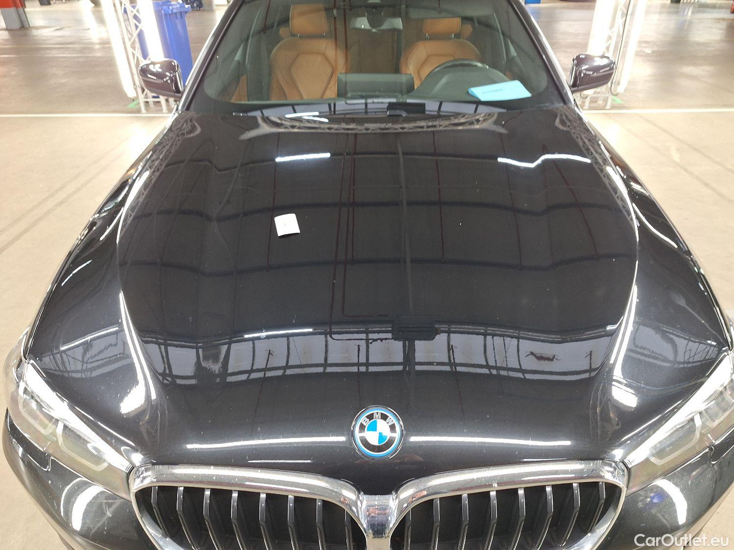  Bmw  Serie 5 BMW, 5-ser To FL'20 PHEV, BMW 5 Reeks Touring 530e 200kW xDrive Auto 5d #24