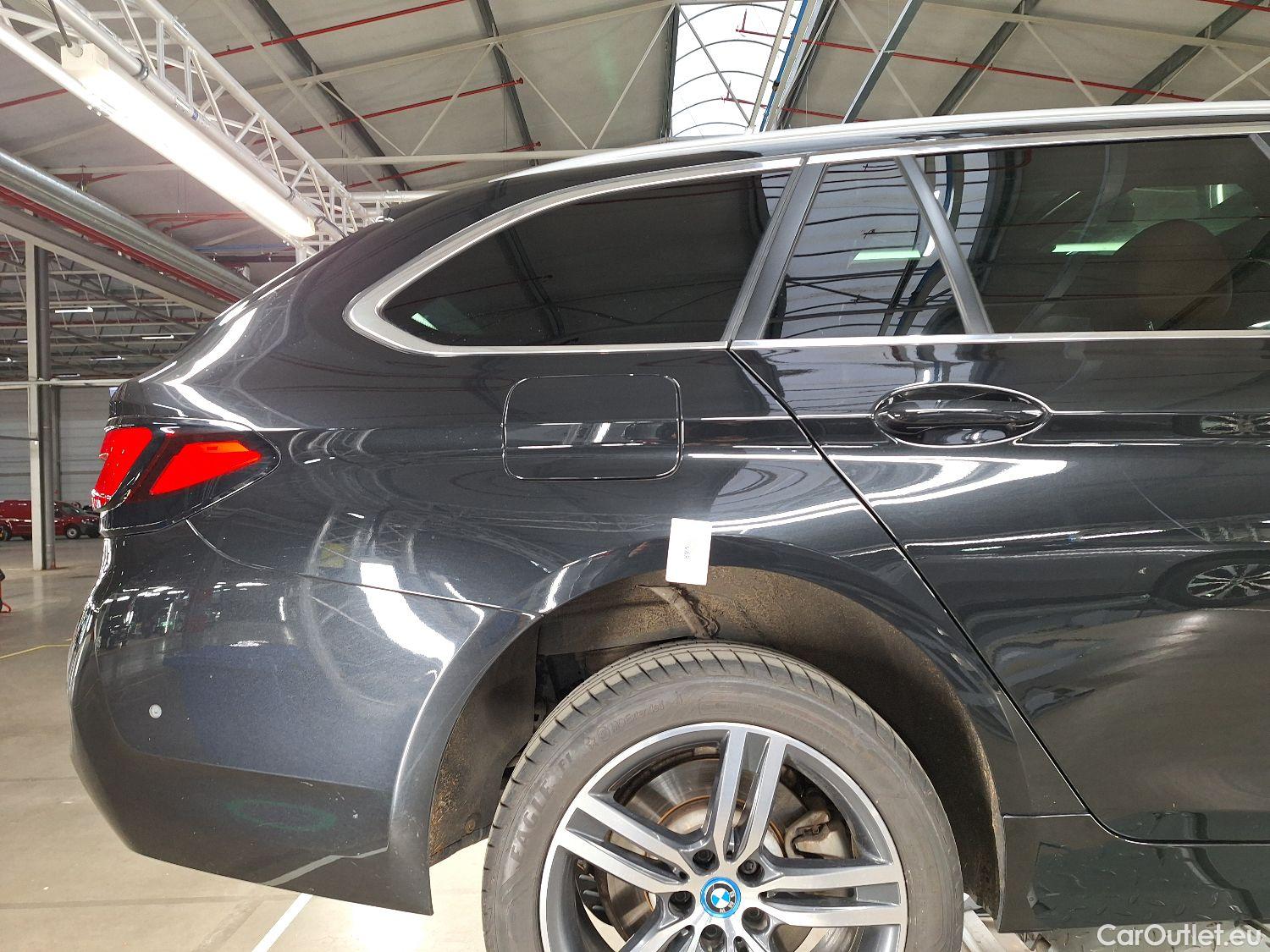  Bmw  Serie 5 BMW, 5-ser To FL'20 PHEV, BMW 5 Reeks Touring 530e 200kW xDrive Auto 5d #18