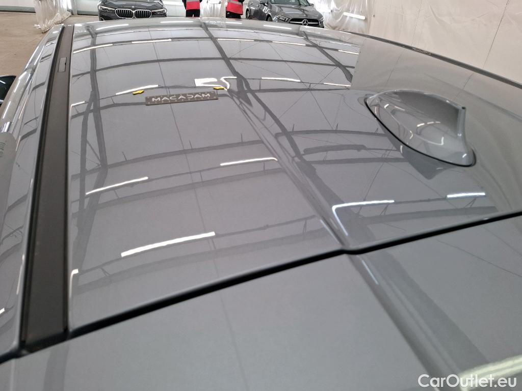  Bmw  Serie 1 BMW Série 1 / 2019 / 5P / Berline 116i DKG7 Business Design #1