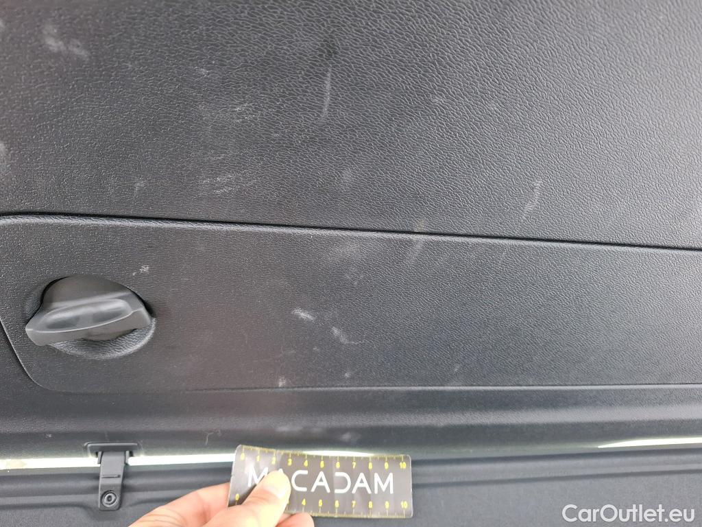  Volvo  XC60 VOLVO  / 2021 / 5P / SUV Rchrge T8 455 GT 8 Ultimate Style Chrome #4