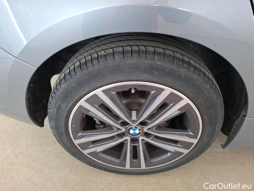  Bmw  Serie 1 BMW Série 1 / 2019 / 5P / Berline 116i DKG7 Business Design #12