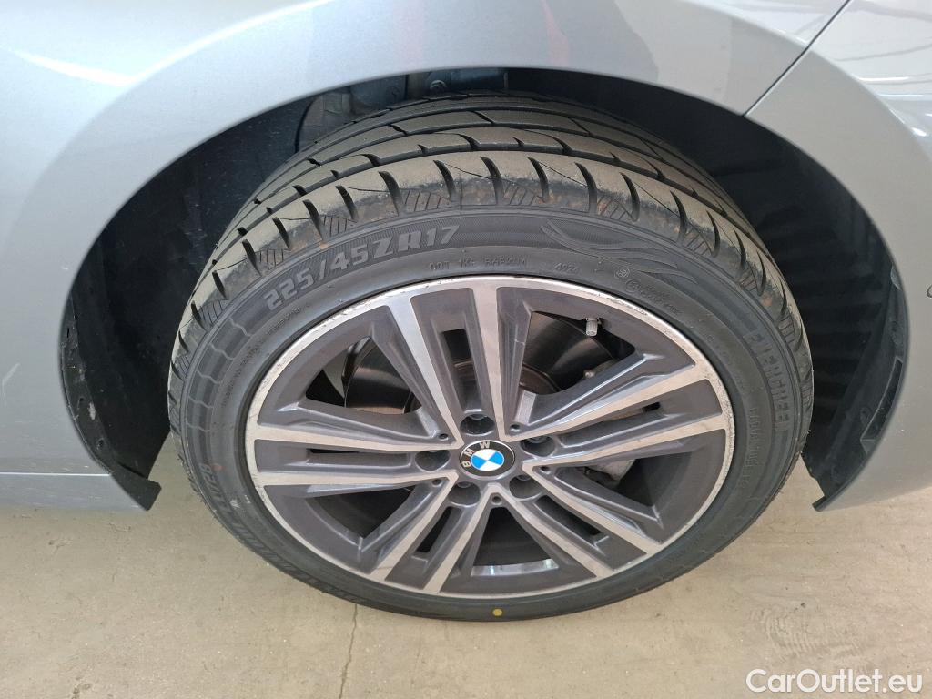  Bmw  Serie 1 BMW Série 1 / 2019 / 5P / Berline 116i DKG7 Business Design #16