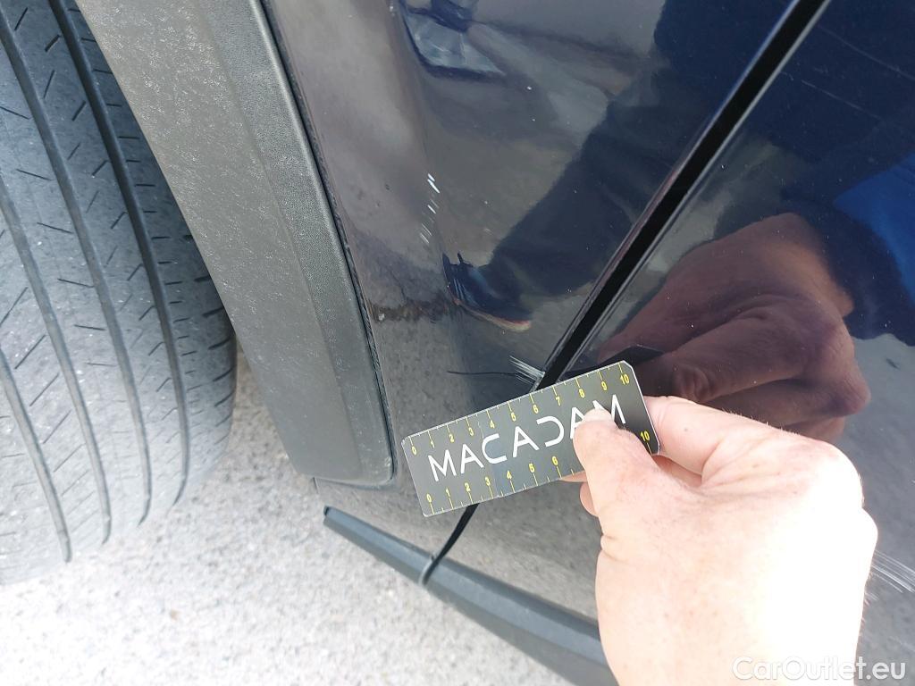  Toyota  RAV4 TOYOTA  / 2018 / 5P / todoterreno 2.5l 220H Advance #32