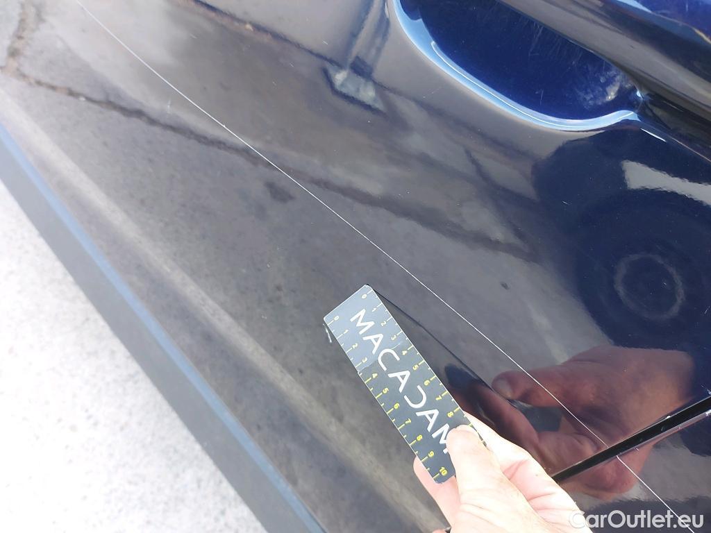  Toyota  RAV4 TOYOTA  / 2018 / 5P / todoterreno 2.5l 220H Advance #14