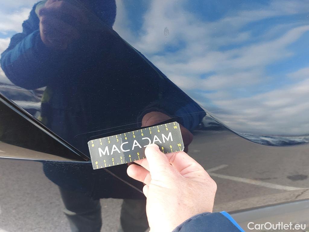  Toyota  RAV4 TOYOTA  / 2018 / 5P / todoterreno 2.5l 220H Advance #23