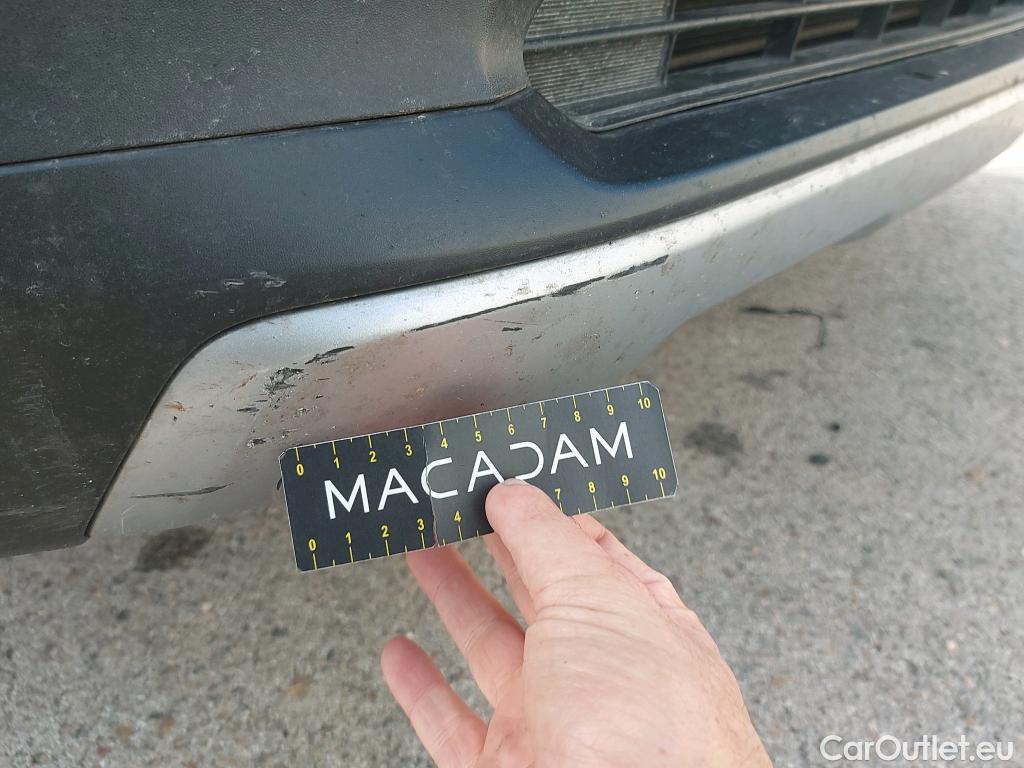  Toyota  RAV4 TOYOTA  / 2018 / 5P / todoterreno 2.5l 220H Advance #35