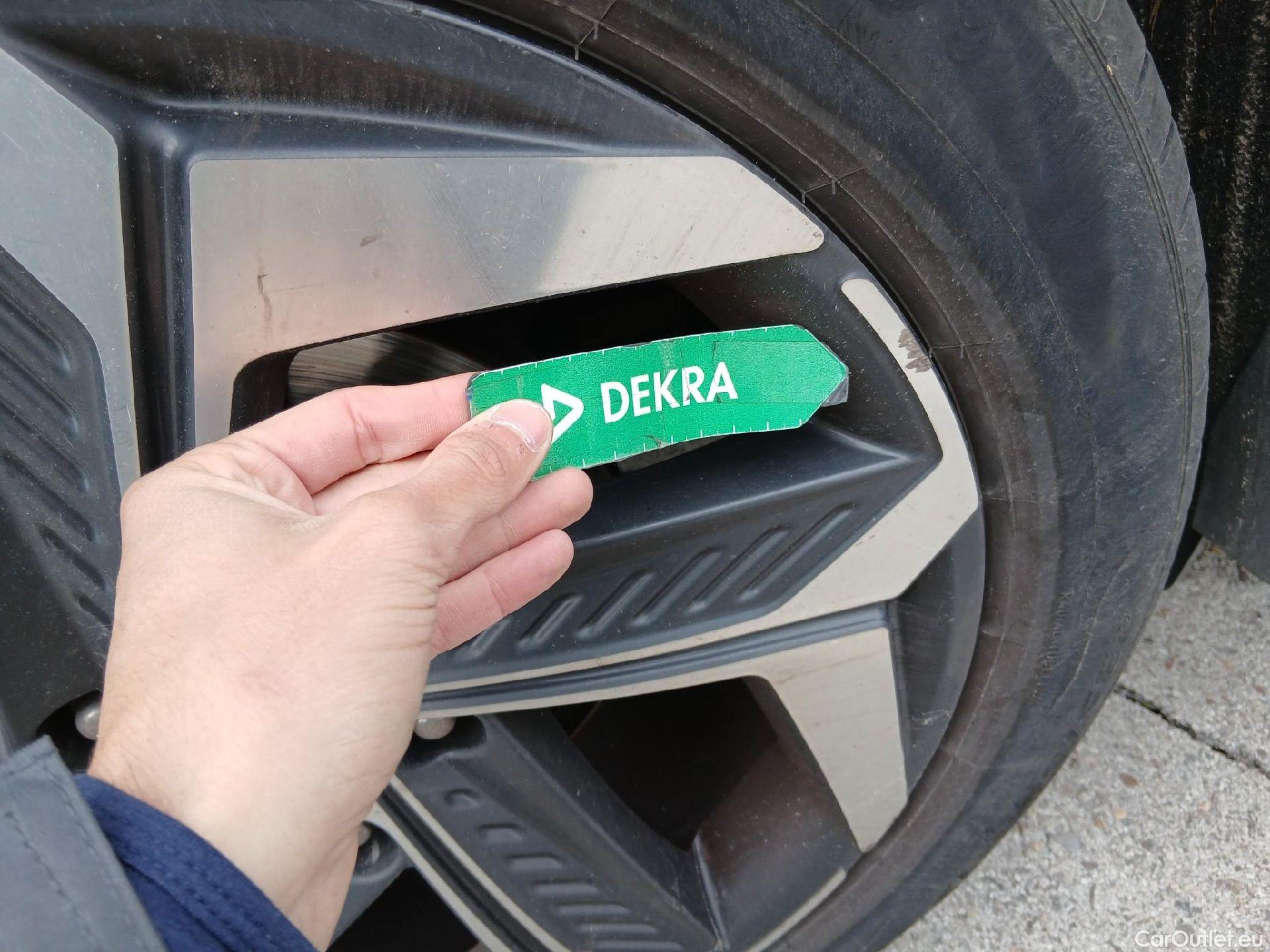  Hyundai  Tucson HYUNDAI  / 2020 / 5P / todoterreno 1.6 TGDI PHEV 195kW Tecno Sky Auto 4x4 #53