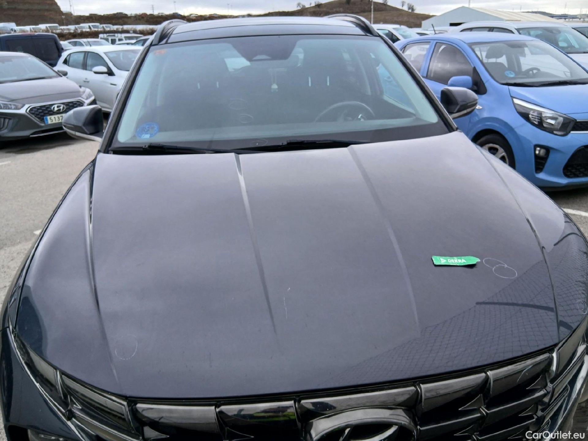  Hyundai  Tucson HYUNDAI  / 2020 / 5P / todoterreno 1.6 TGDI PHEV 195kW Tecno Sky Auto 4x4 #21