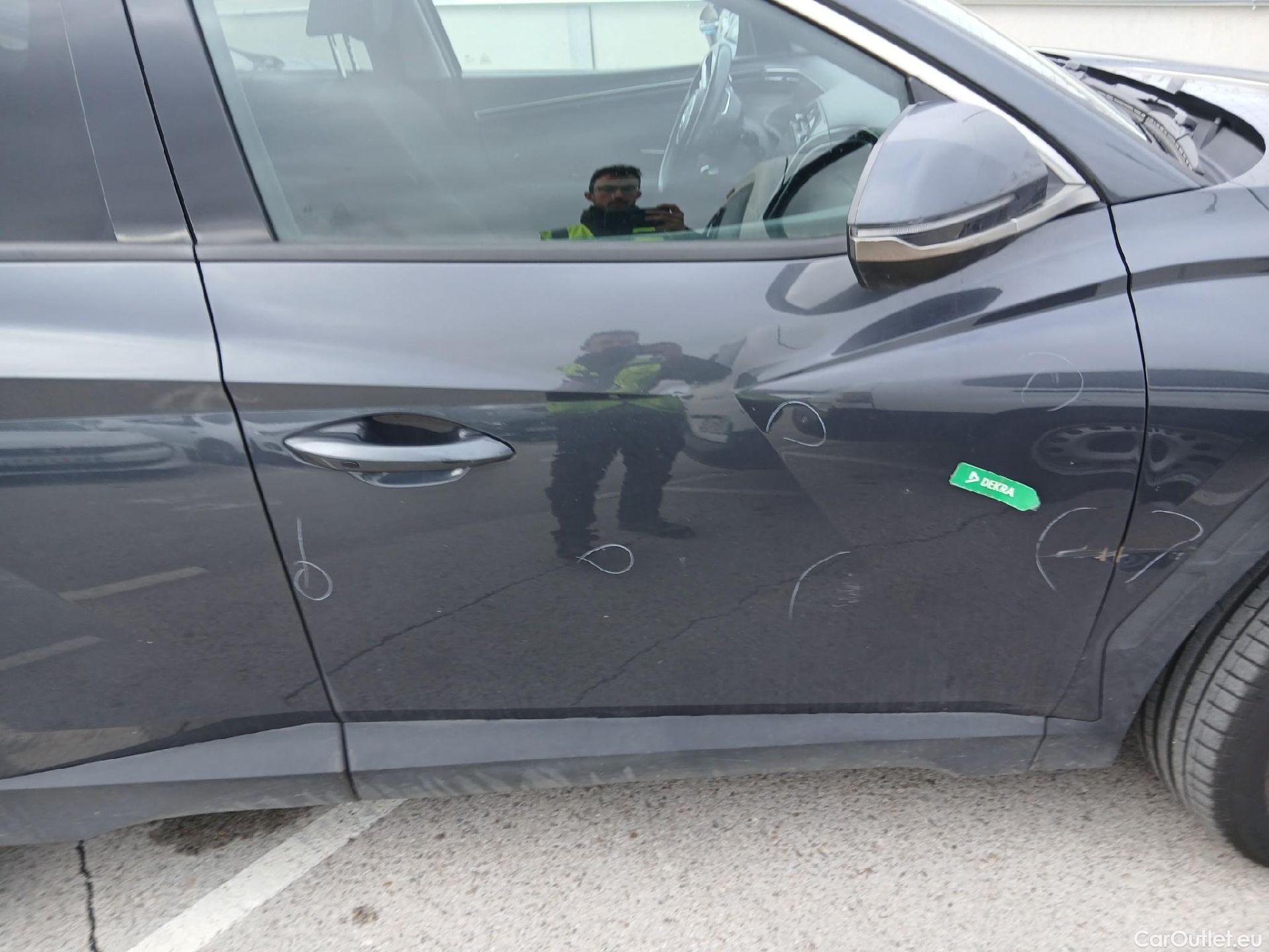  Hyundai  Tucson HYUNDAI  / 2020 / 5P / todoterreno 1.6 TGDI PHEV 195kW Tecno Sky Auto 4x4 #65