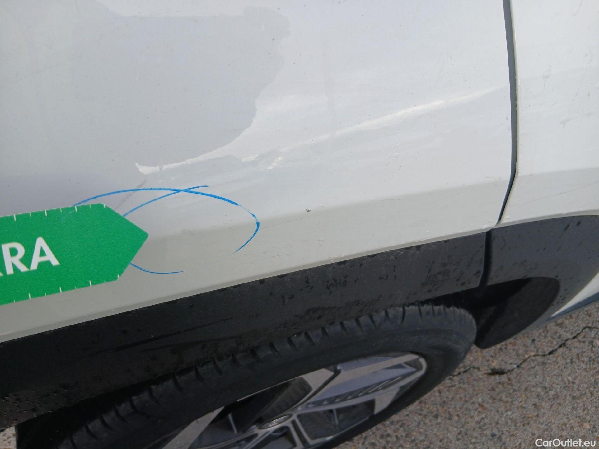  Hyundai  Tucson HYUNDAI  / 2020 / 5P / todoterreno 1.6 TGDI 169kW HEV Tecno Auto 2C #21