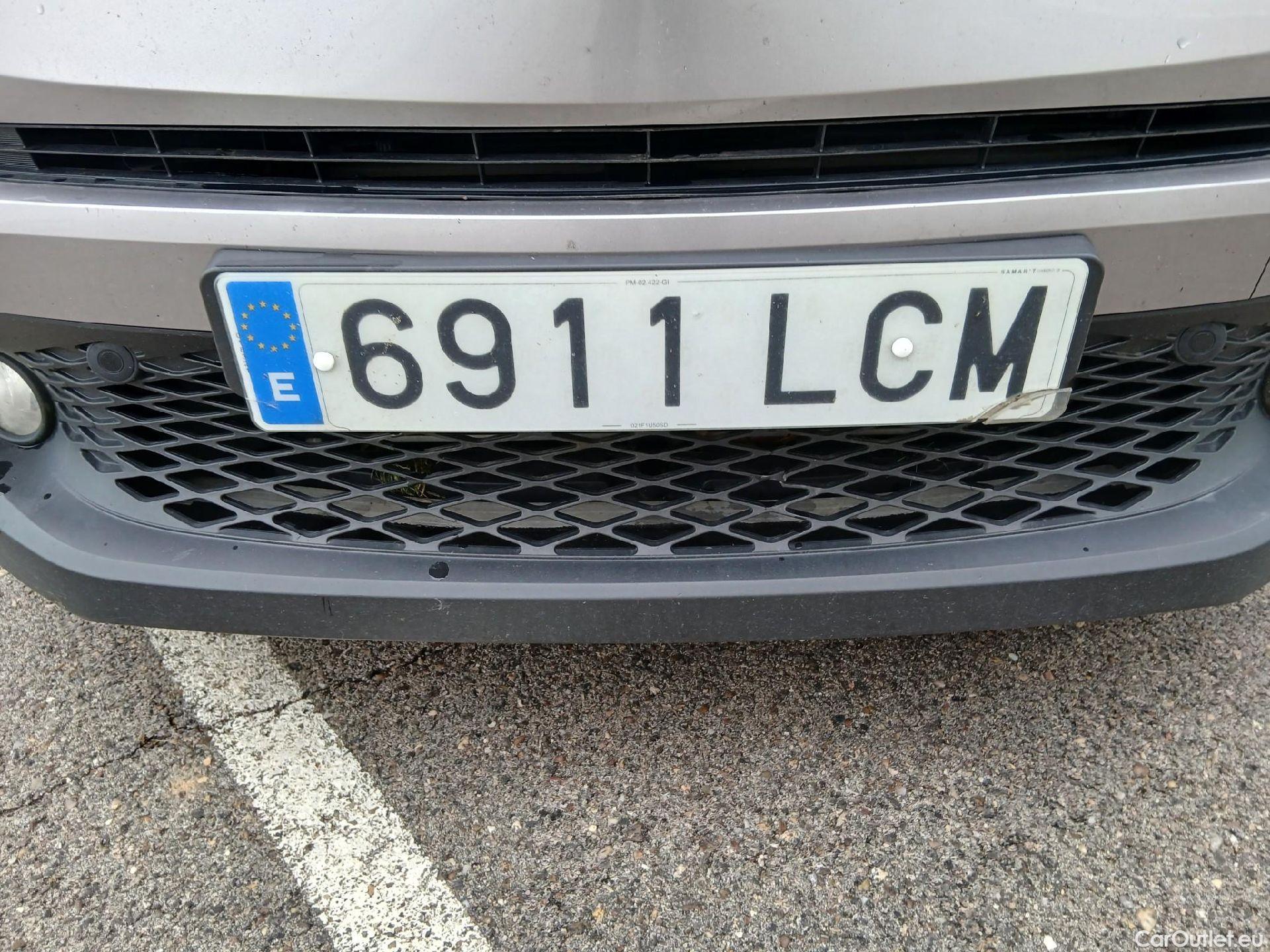  Toyota  C-HR TOYOTA  / 2016 / 5P / todoterreno 1.8 125H Advance (CX) #10