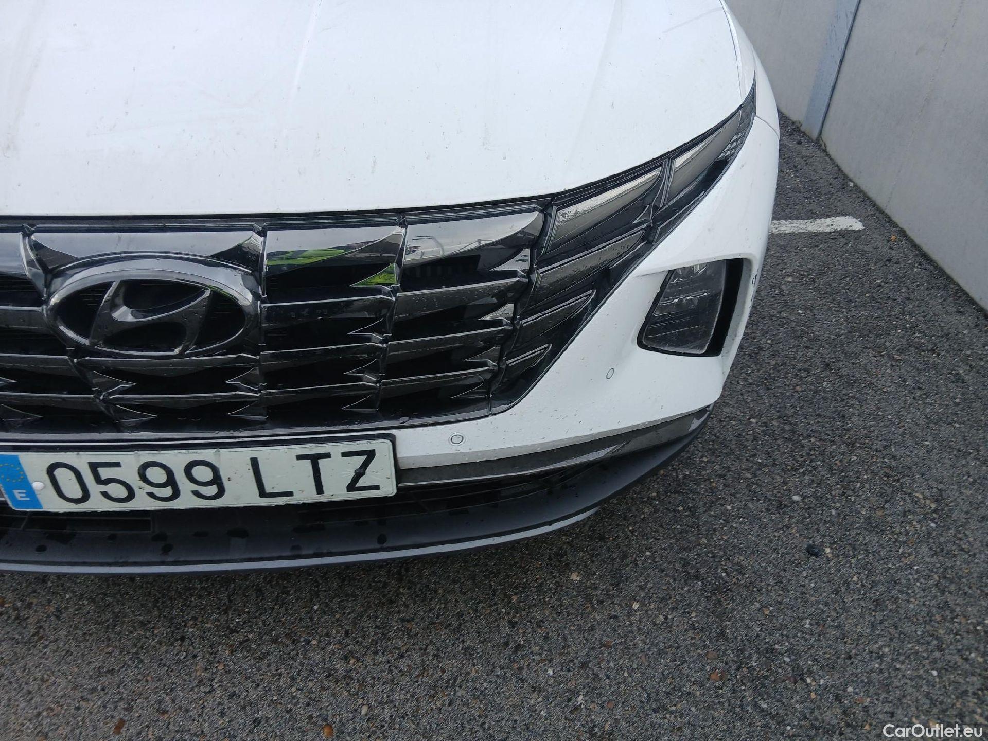  Hyundai  Tucson HYUNDAI  / 2020 / 5P / todoterreno 1.6 TGDI 169kW HEV Tecno Auto 2C #12