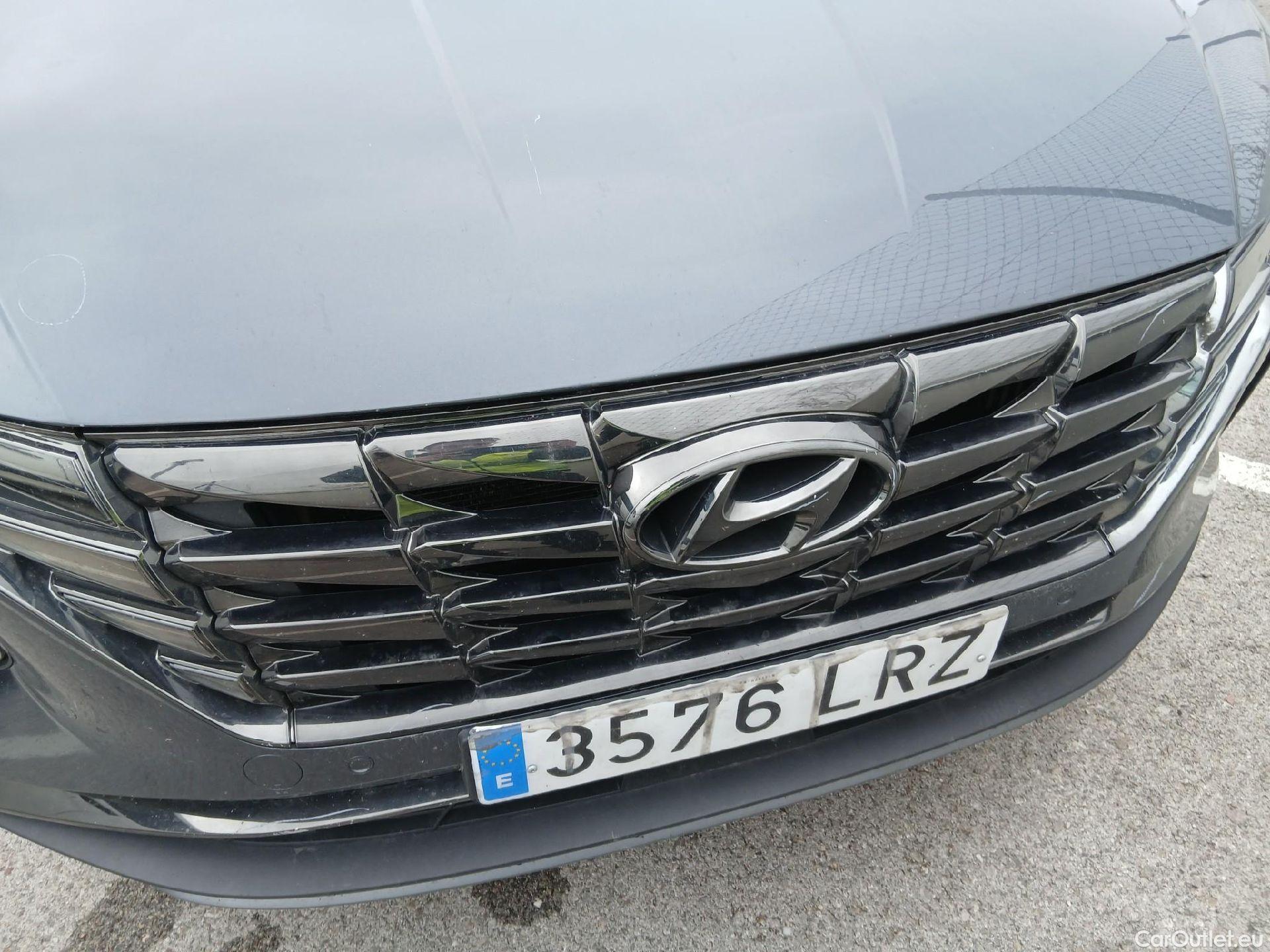  Hyundai  Tucson HYUNDAI  / 2020 / 5P / todoterreno 1.6 TGDI PHEV 195kW Tecno Sky Auto 4x4 #16