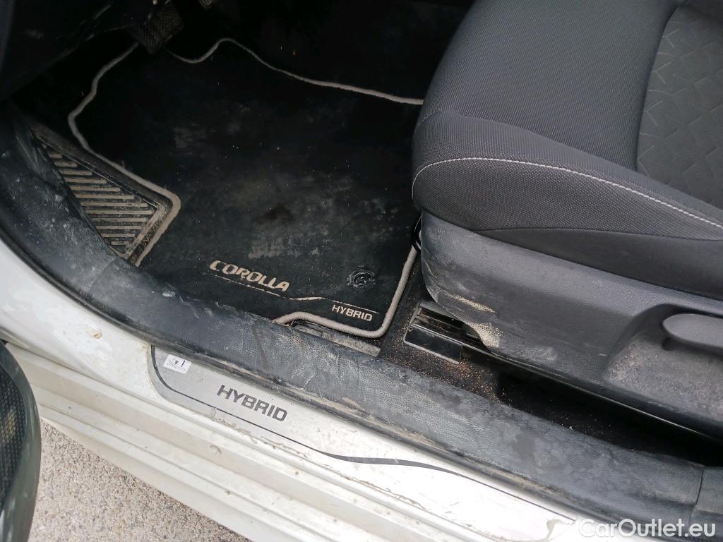  Toyota  Corolla TOYOTA  1.8 125H ACTIVE TECH E-CVT #18