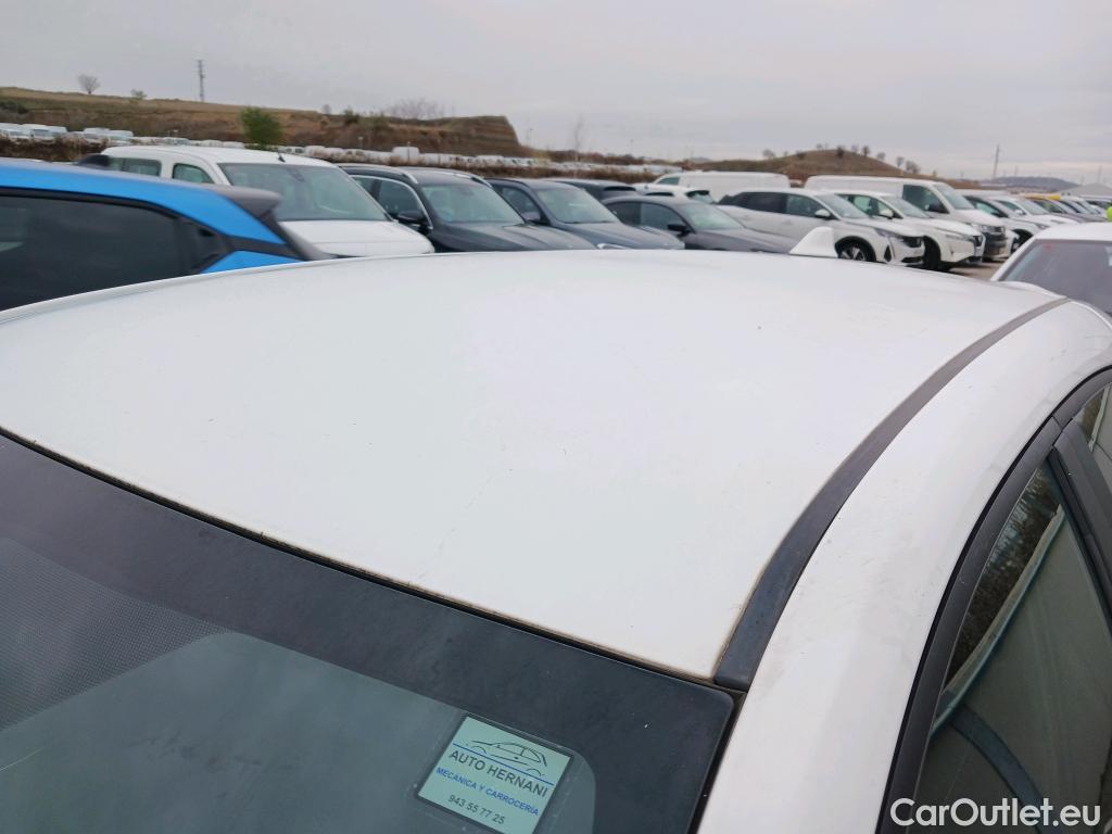  Toyota  Corolla TOYOTA  1.8 125H ACTIVE TECH E-CVT #1