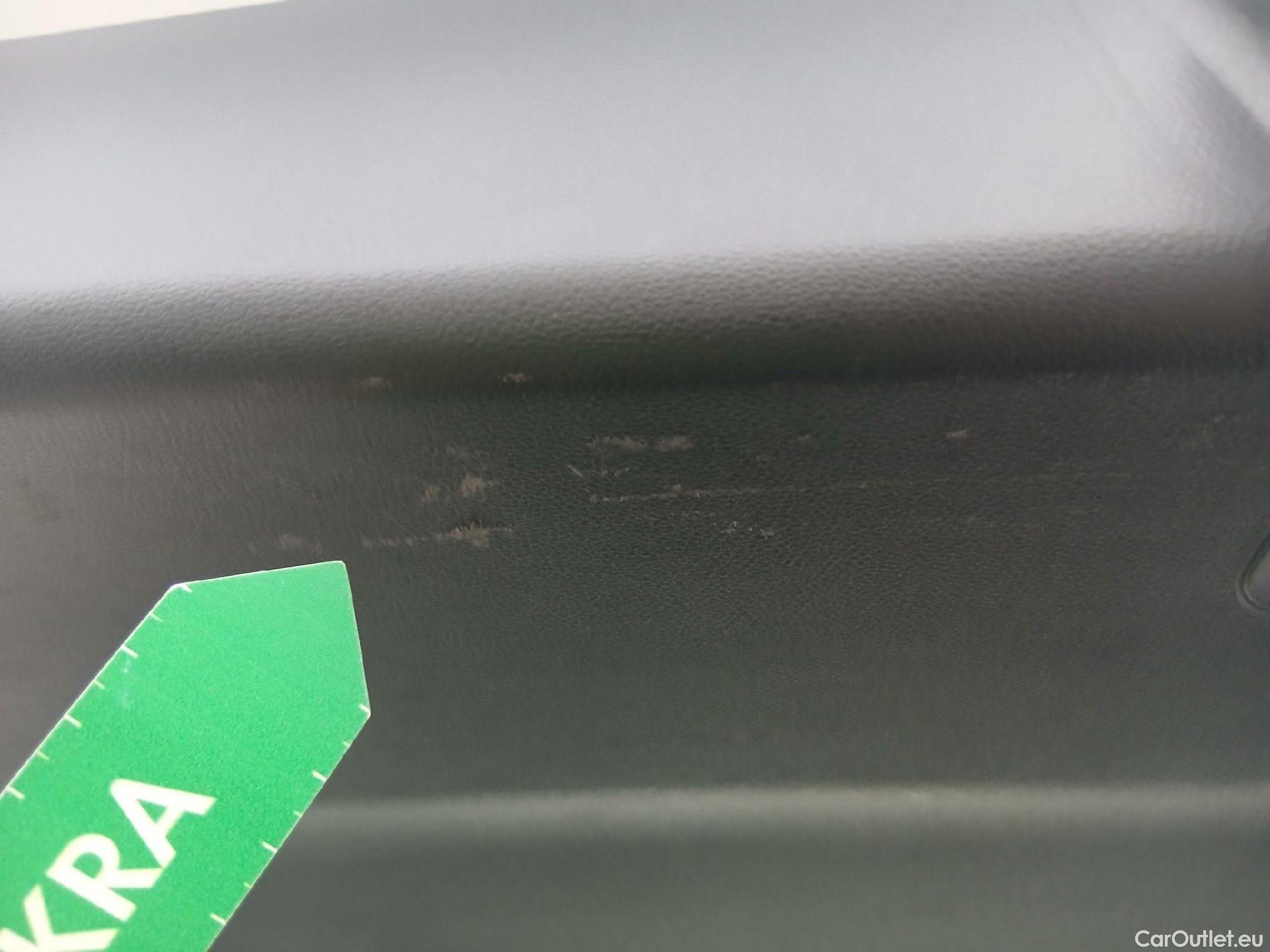  Hyundai  Tucson HYUNDAI  / 2020 / 5P / todoterreno 1.6 TGDI 169kW HEV Tecno Auto 2C #5