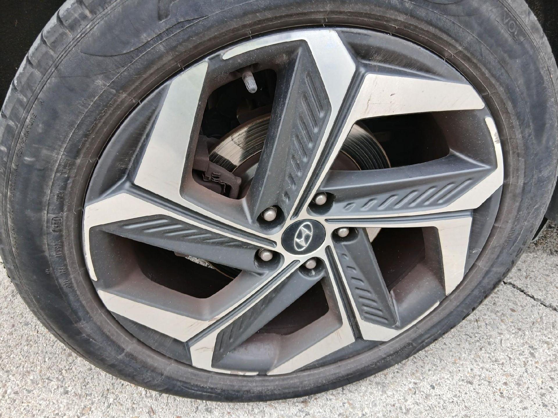  Hyundai  Tucson HYUNDAI  / 2020 / 5P / todoterreno 1.6 TGDI PHEV 195kW Tecno Sky Auto 4x4 #54