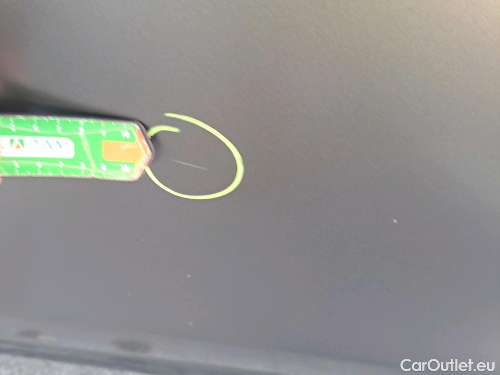  Mercedes  GLA MERCEDES-BENZ  / 2020 / 5P / todoterreno  250 e #18