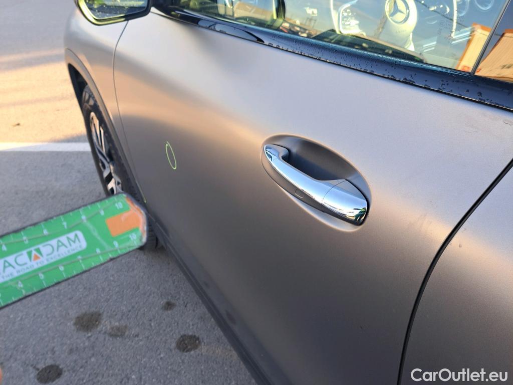  Mercedes  GLA MERCEDES-BENZ  / 2020 / 5P / todoterreno  250 e #17