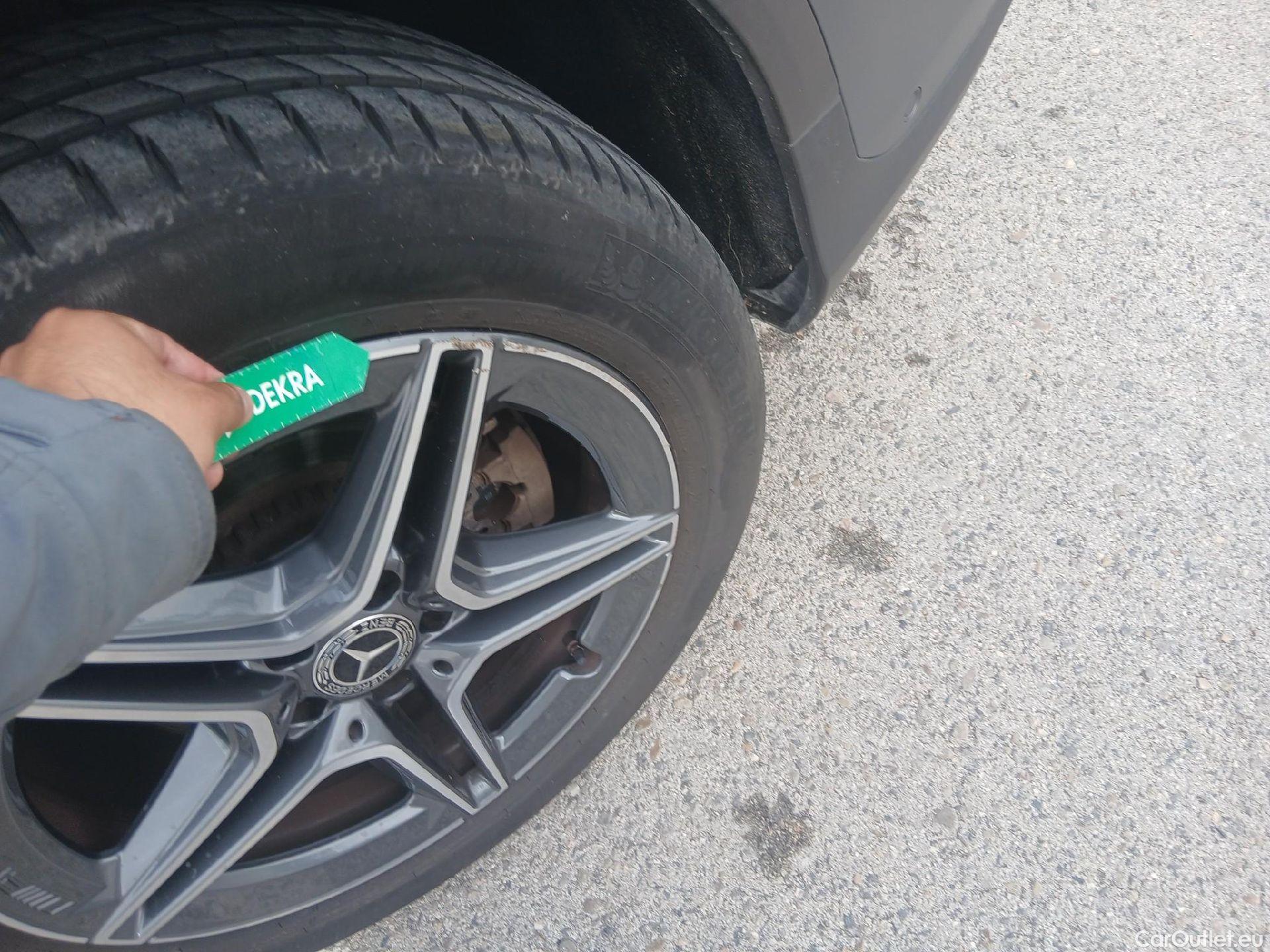  Mercedes  G-Klasee MERCEDES-BENZ Clase GLC / 2019 / 5P / todoterreno GLC 200 d 4MATIC #13