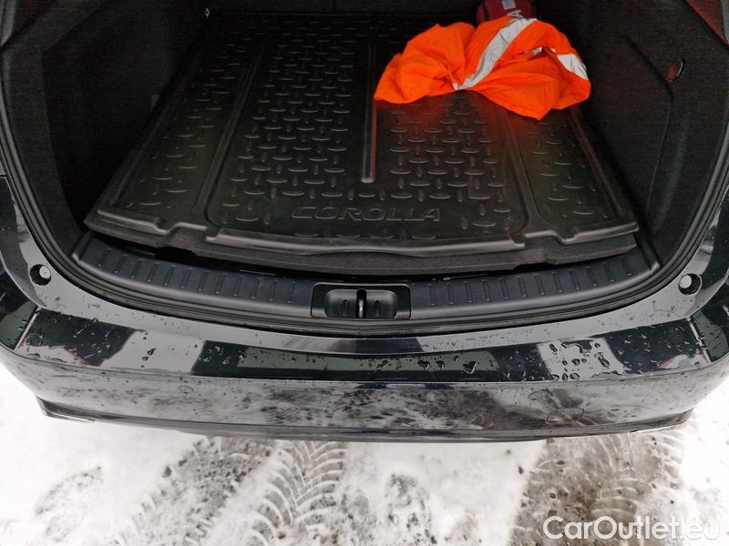  Toyota  Corolla  TouringSports (E21) (2019)  TS 2.0HEV Executive AT #10