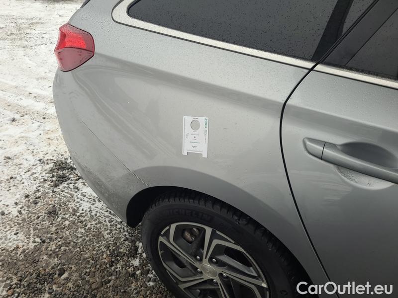  Hyundai  i30   cw (PD)(2017->)  kom.1.0TGDI 120 Smart #5