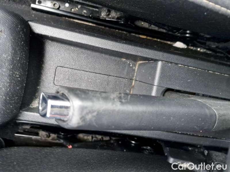  Skoda  Fabia  Combi (2015)  Com.1.0TSI 70 Style #10