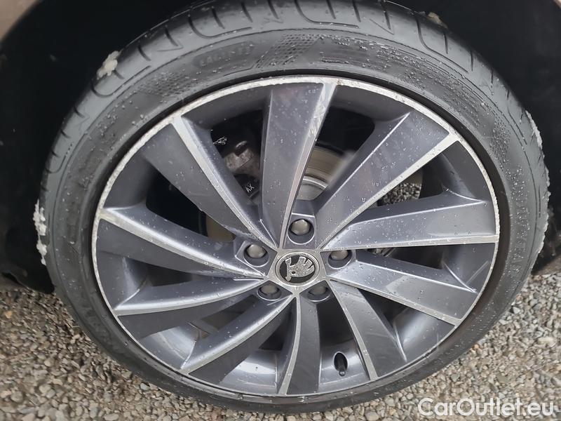  Skoda  Octavia  Combi  (5E5)(03.2017->) Co1.5TSI 110 L&K AT #11