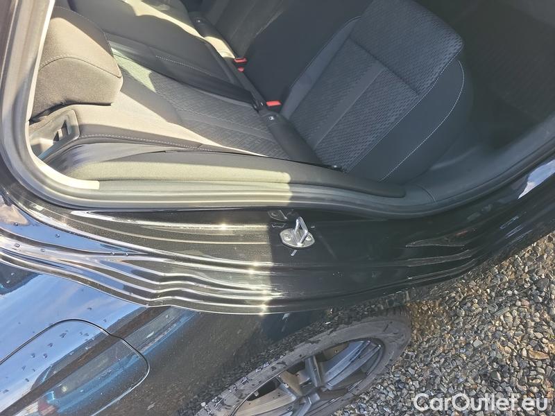  Skoda  Octavia  Lim. (NX3)(2020) Oct. 2.0TDI 110 Style AT 5d #10