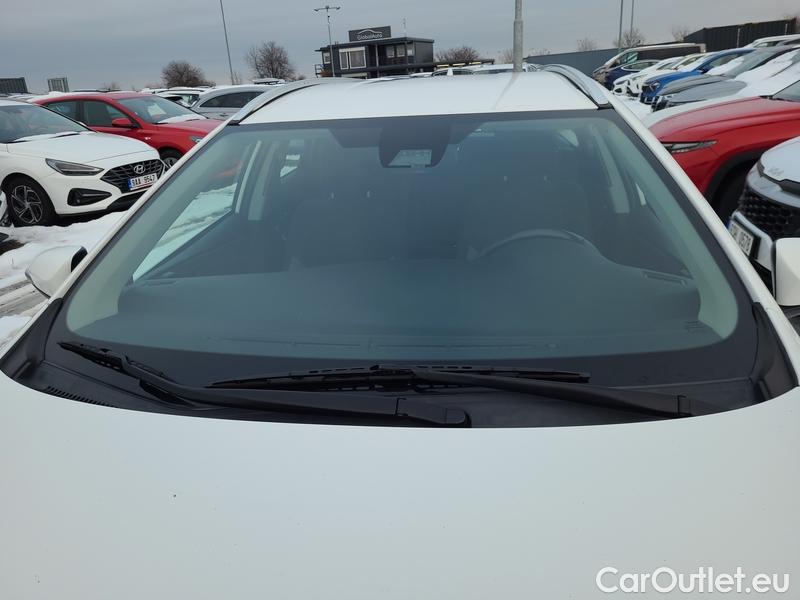  Toyota  Auris  (2012)  TS 1.6Valv.97 Classic #1