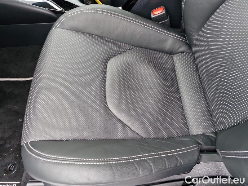  Toyota  Corolla  TouringSports (E21) (2019)  TS 2.0HEV Executive AT #5