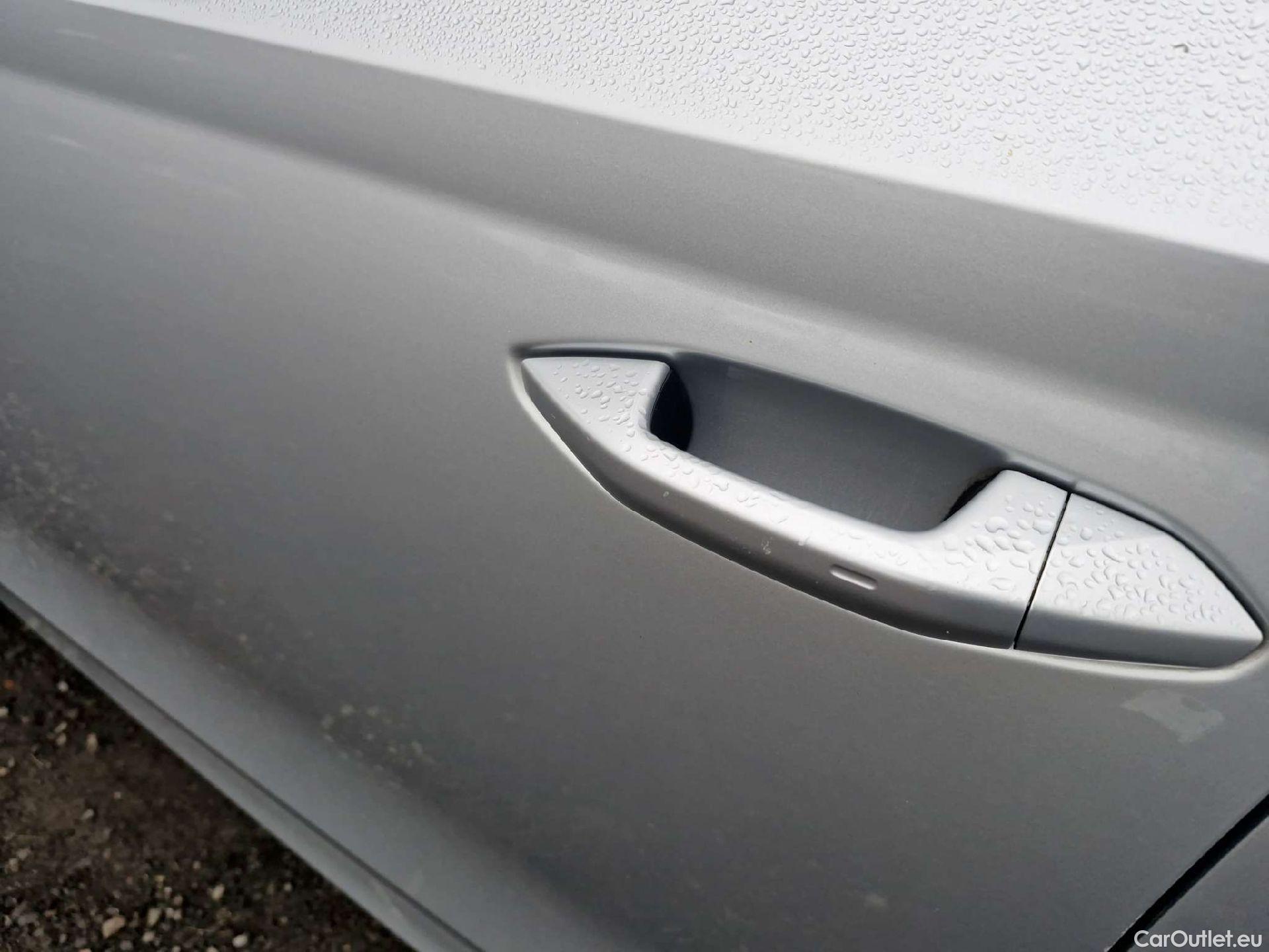  Skoda  Octavia  Combi (NX3)(2020) Oct.Combi 2.0TDI 85 Style #23