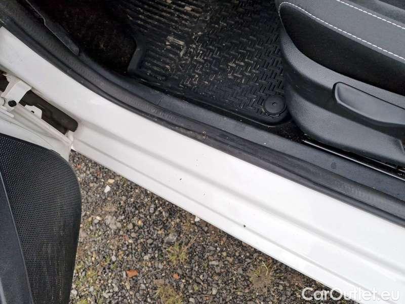  Skoda  Fabia  Combi (2015)  Com.1.0TSI 70 Style #5